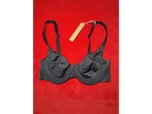 Skims Smoothing Intimates Full Coverage Bra Color ONYX Size 30C